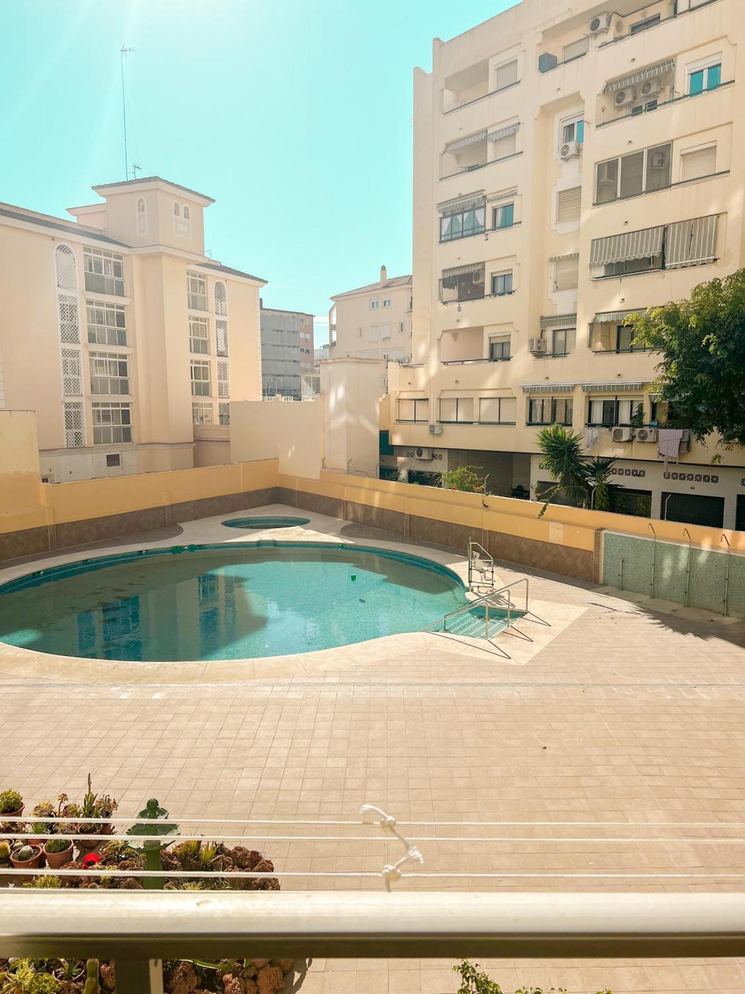 Cozy And Bright Flat With Pool Apartment Torremolinos Exterior photo