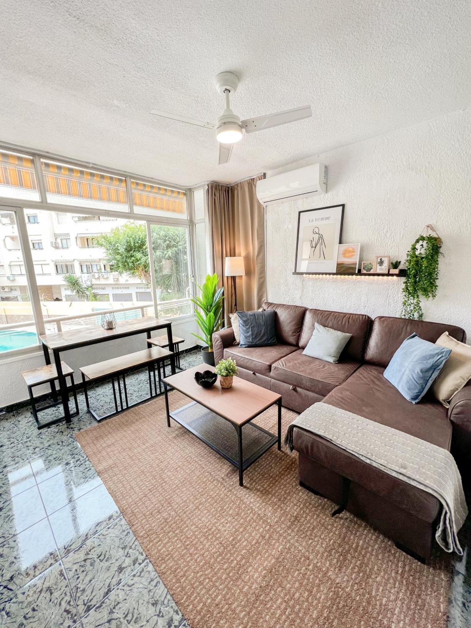 Cozy And Bright Flat With Pool Apartment Torremolinos Exterior photo